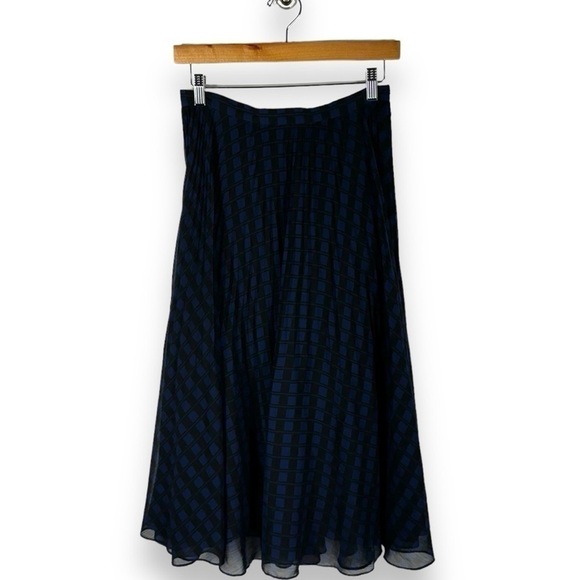 Club Monaco Yowshee Micro Pleated Midi Skirt, Blue/Black Print, Size 4 - Picture 2 of 13